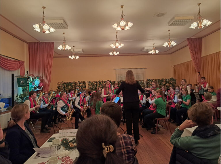 Alpener Grüne zu Gast beim Adventskonzert des Musikvereins Menzelen 1959 e.V.